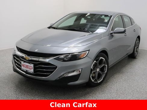 Used 2024 Chevrolet Malibu LT image 2