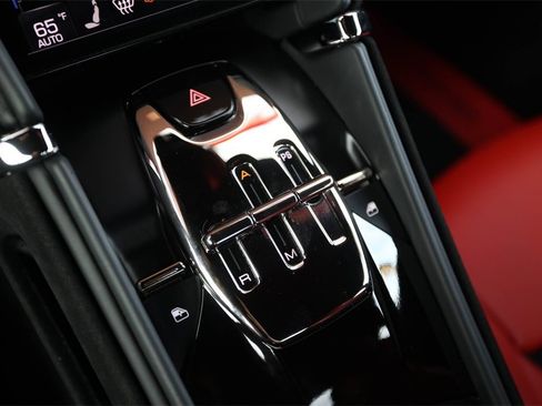 Certified 2022 Ferrari Roma image 30