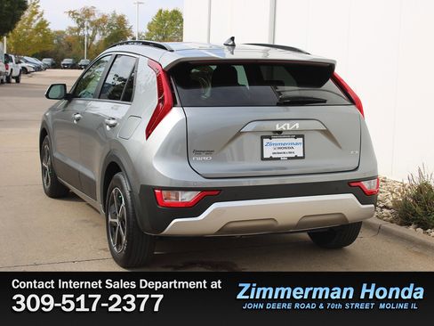 Used 2024 Kia Niro EX image 25