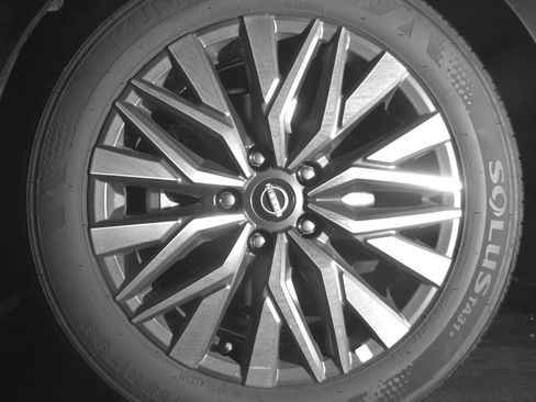 Used 2025 Nissan Altima 2.5 SV FWD image 12