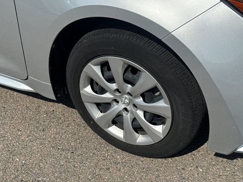 Used 2024 Toyota Corolla LE FWD image 42