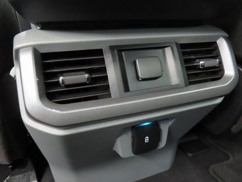 Used 2023 Ford F150 XLT w/ XTR Package image 11