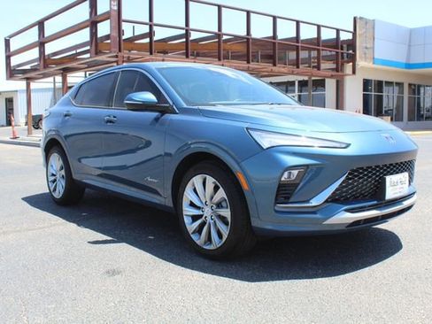 Used 2025 Buick Envista Avenir FWD image 1