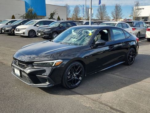 Certified 2023 Honda Civic Sport image 3