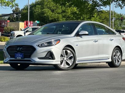 Used 2018 Hyundai Sonata Limited w/ Ultimate Package 02