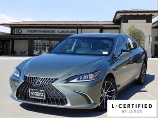 Certified 2025 Lexus ES 350 w/ Premium Package video 1