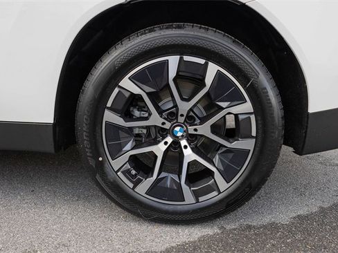 New 2026 BMW X3 xDrive30 w/ Premium Package image 6