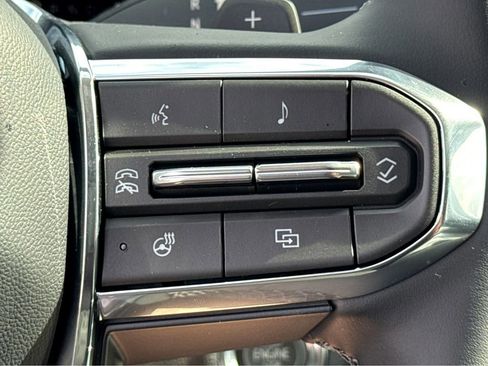 New 2026 GMC Terrain Denali w/ LPO, Floor Liner Package image 17