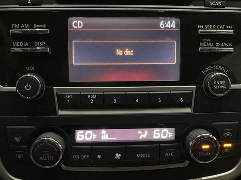 Used 2017 Nissan Altima 2.5 SV FWD image 20