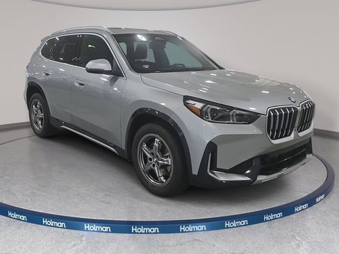 Certified 2023 BMW X1 xDrive28i w/ Convenience Package AWD/4WD image 4