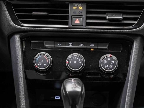 Used 2023 Volkswagen Taos S image 15