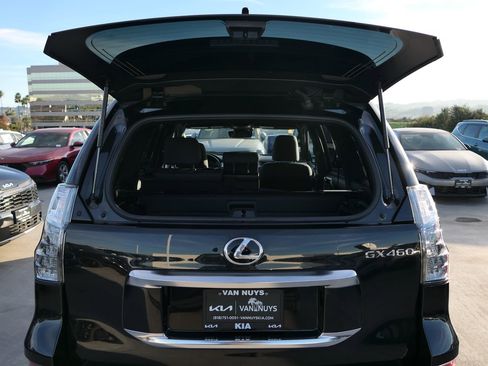Used 2023 Lexus GX 460 Premium image 26