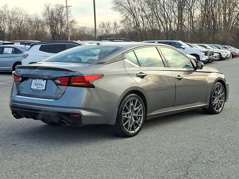 Used 2023 Nissan Altima 2.0 SR image 6