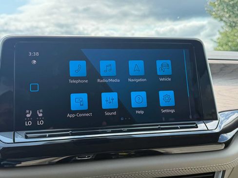 Used 2026 Volkswagen Atlas SE AWD/4WD image 24