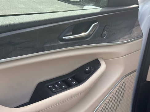 New 2026 Jeep Grand Cherokee L Limited AWD/4WD image 23