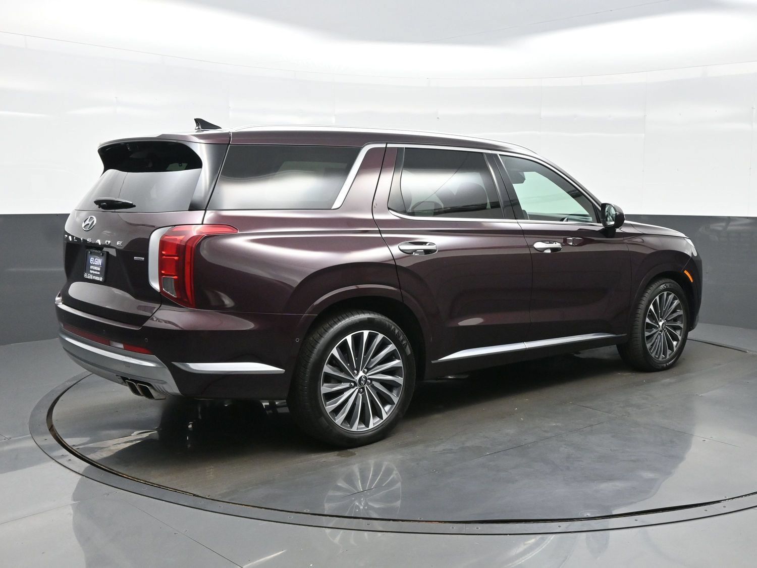 Certified 2024 Hyundai Palisade Calligraphy AWD/4WD image 6