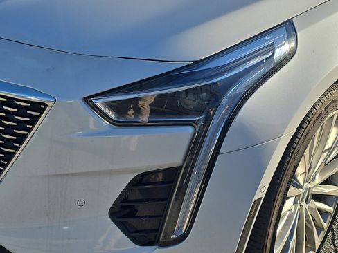 Used 2020 Cadillac CT6 Premium Luxury image 6