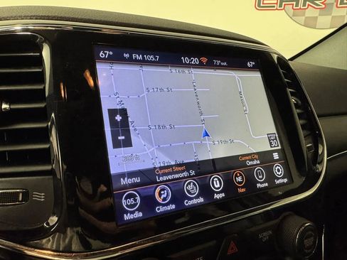 Used 2021 Jeep Grand Cherokee Limited w/ Premium Lighting Group AWD/4WD image 19