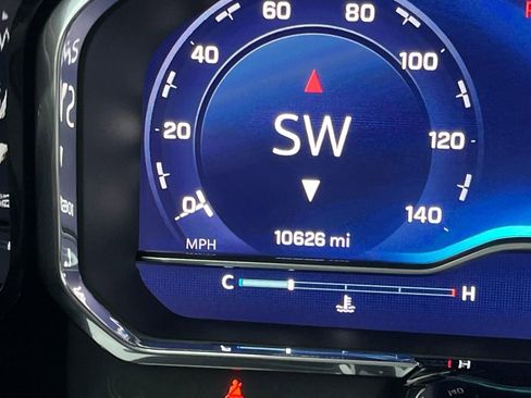 Used 2025 Chevrolet Silverado 1500 High Country w/ High Country Premium Package image 18