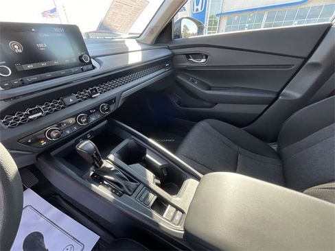 Certified 2025 Honda Accord SE image 16