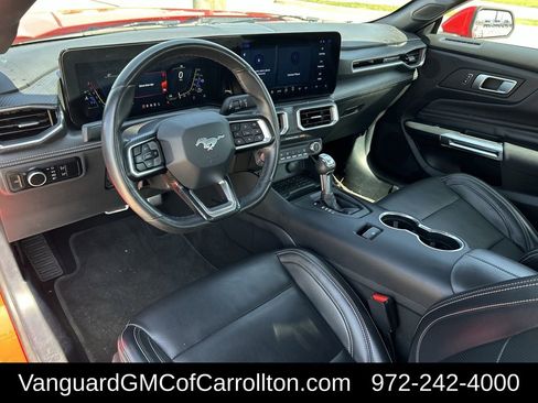 Used 2024 Ford Mustang Premium image 10