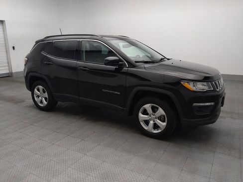 Used 2020 Jeep Compass Latitude w/ Popular Equipment Group AWD/4WD image 11