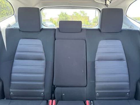Used 2019 Honda CR-V LX image 21