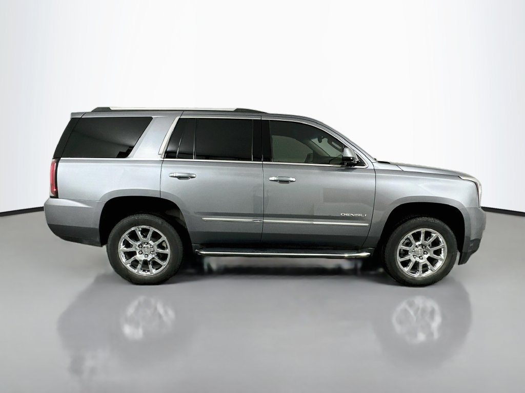 Used 2019 GMC Yukon Denali RWD image 4
