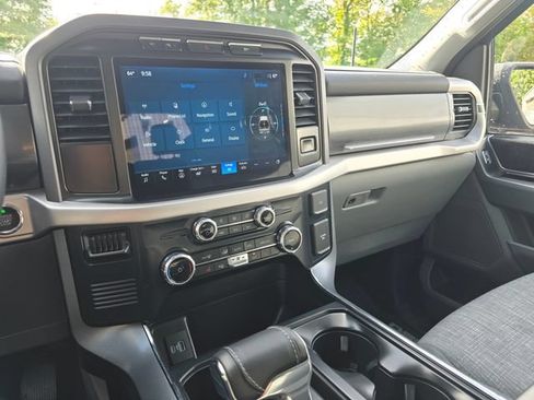 Used 2023 Ford F150 Lightning XLT AWD/4WD image 32