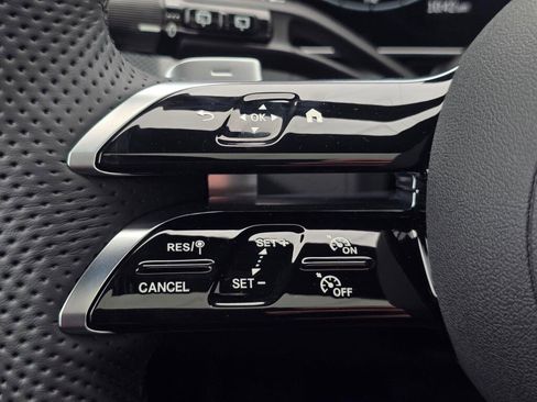 New 2026 Mercedes-Benz GLC 300 4MATIC image 41