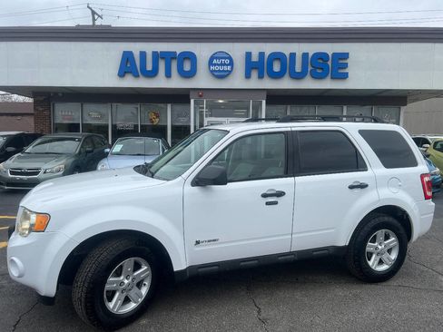 Used 2010 Ford Escape Limited image 7