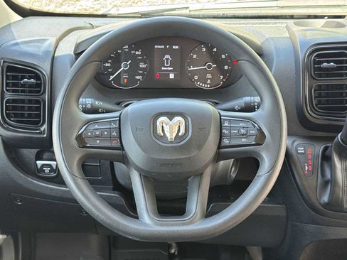 Used 2024 RAM ProMaster 2500 w/ Safety Group FWD image 19