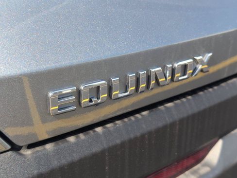 New 2026 Chevrolet Equinox LT w/ Convenience Package II FWD image 6