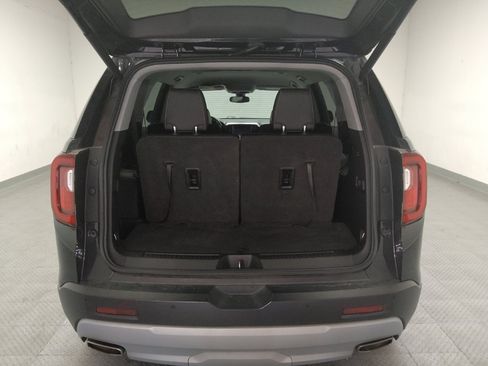 Used 2020 GMC Acadia SLT w/ Premium Package FWD image 29
