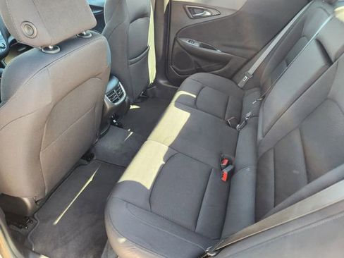 Used 2025 Chevrolet Malibu LT image 31