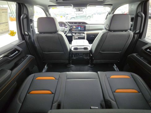 New 2026 GMC Sierra 1500 AT4 w/ AT4 Premium Package image 18