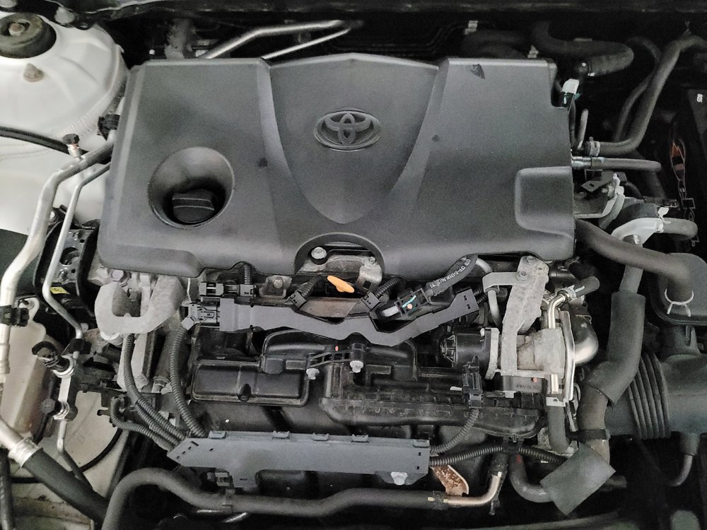 Used 2020 Toyota Camry SE FWD image 30