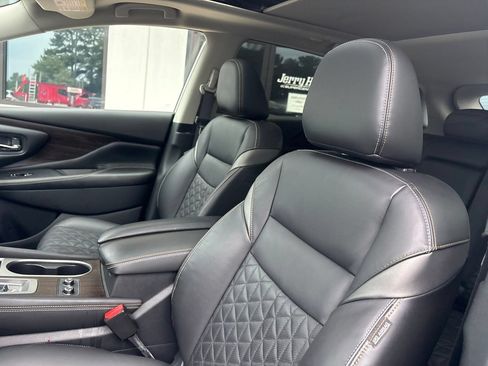 Used 2023 Nissan Murano Platinum w/ Cargo Package AWD/4WD image 3