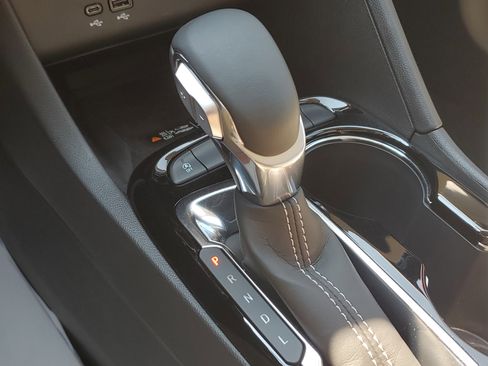 Used 2025 Buick Encore GX Sport Touring w/ Advanced Technology Package image 31