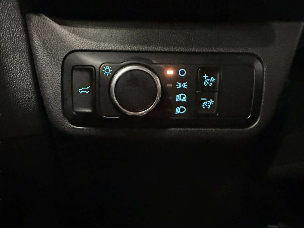 Used 2024 Ford Escape ST-Line AWD/4WD image 39