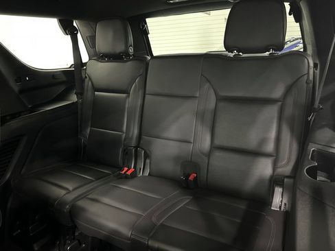 Used 2021 Chevrolet Tahoe High Country w/ Premium Package RWD image 17