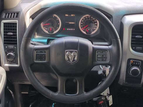Used 2016 RAM 1500 Classic SLT RWD image 22
