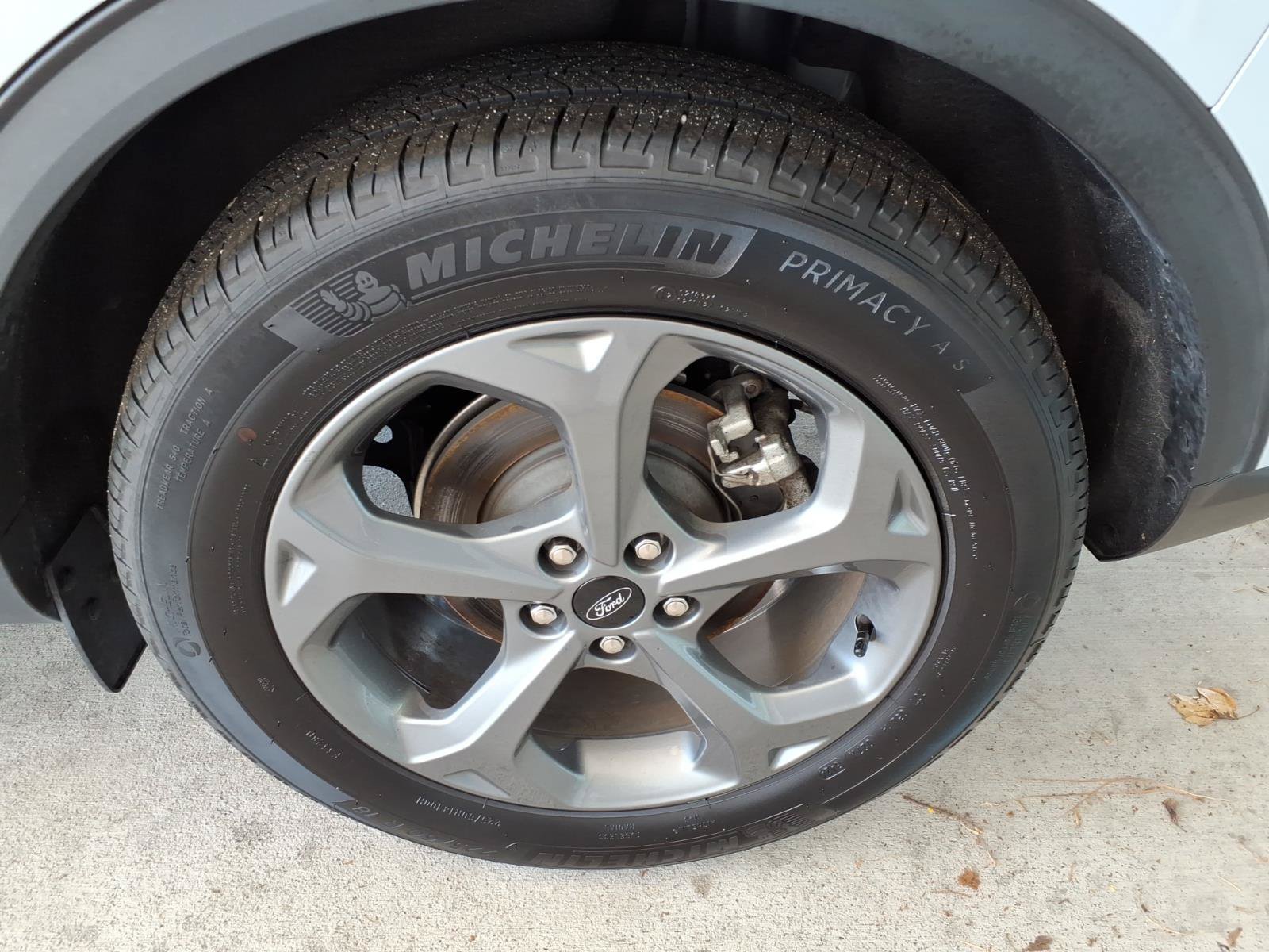 Used 2025 Ford Escape ST-Line w/ Tech Pack #1 FWD image 19