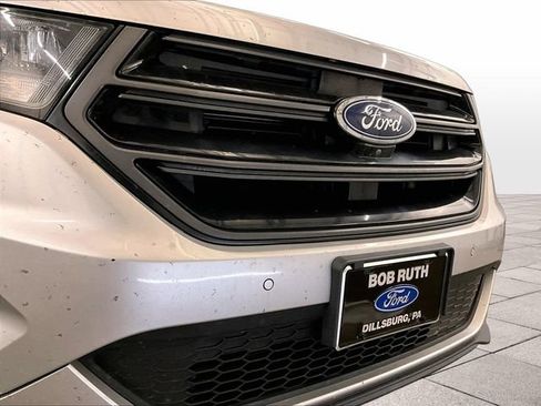 Used 2015 Ford Edge Sport w/ Equipment Group 401A AWD/4WD image 30