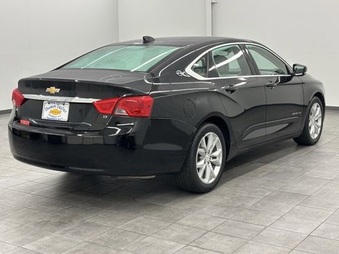 Used 2017 Chevrolet Impala LT image 2
