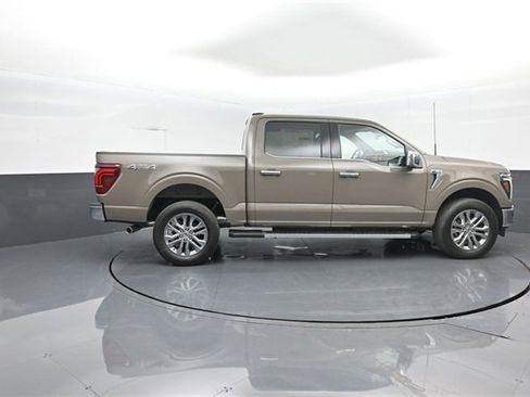 New 2025 Ford F150 Lariat w/ Equipment Group 502A High image 8