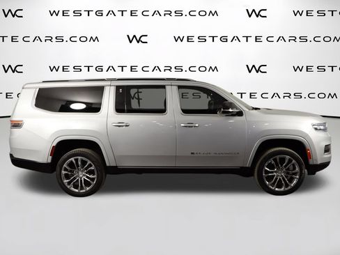 Used 2023 Jeep Grand Wagoneer L Series II w/ Premium Group II AWD/4WD image 61