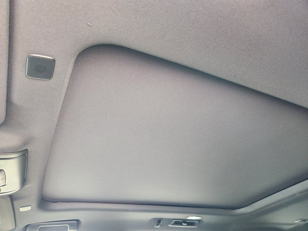 Used 2022 Chevrolet Tahoe RST RWD image 24