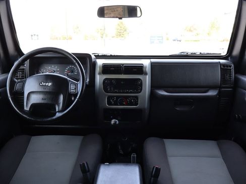 Used 2005 Jeep Wrangler X w/ Rocky Mountain Edition Group image 17