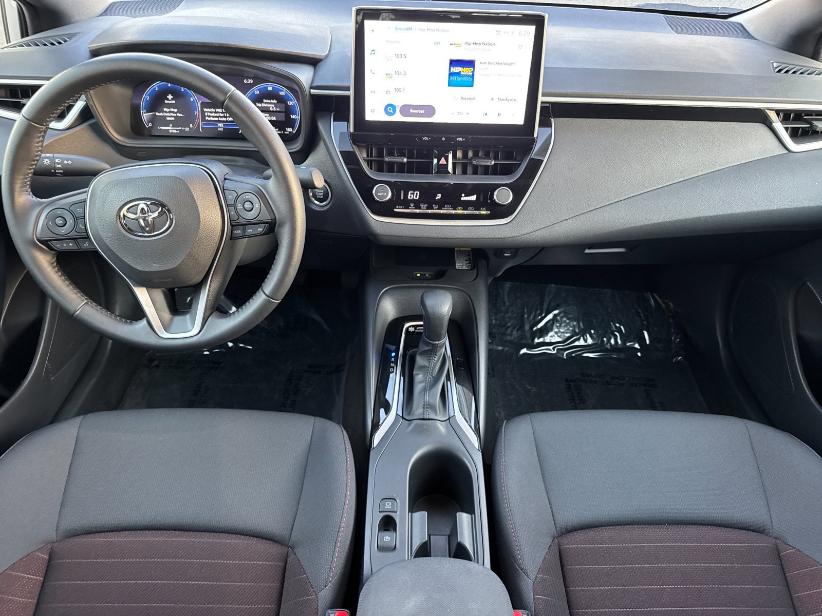 Used 2026 Toyota Corolla SE w/ SE Package FWD image 13